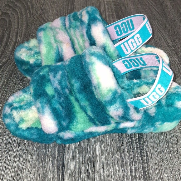 UGG Shoes - UGG- FLUFF YEAH Slides- W Sz 7